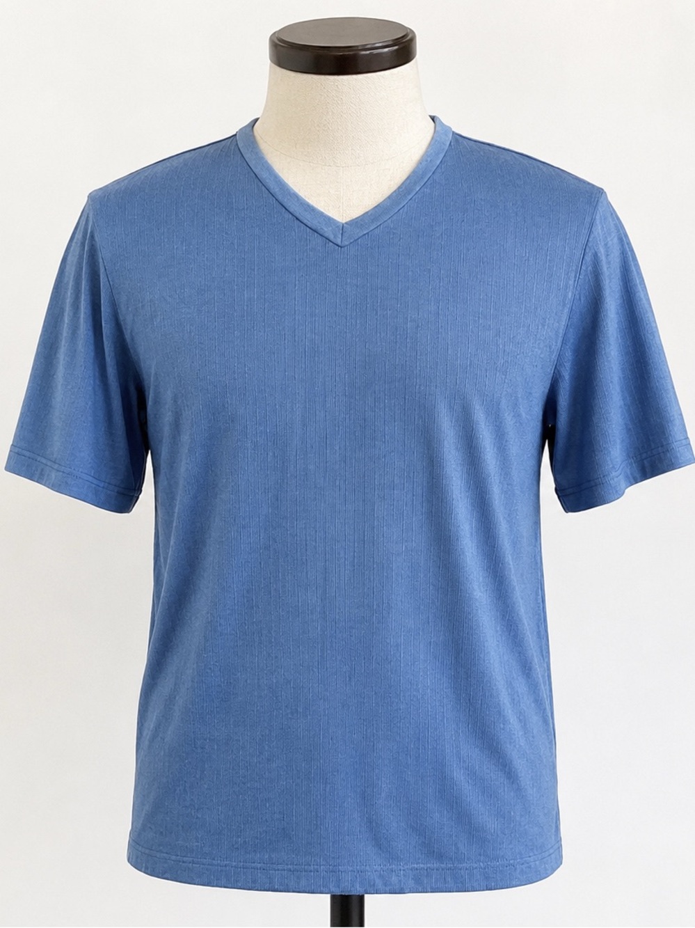 Croft & Barrow Men’s Medium Dusty Blue Ribbed V-Neck T-Shirt Soft Easy Care Tee